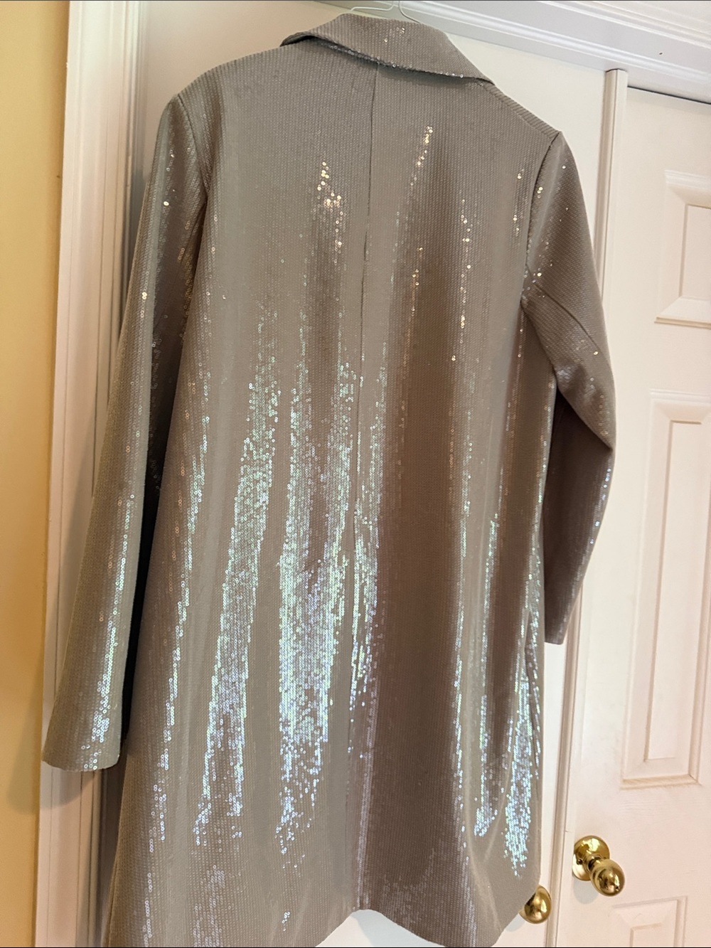 Anthropologie Mare Mare tan trench coat with clean sequin embellishment size S - Picture 4 of 4